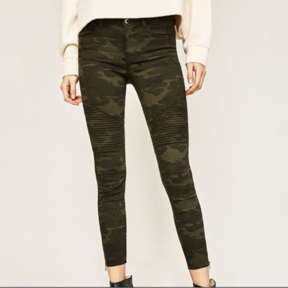Zara Camo Ribbed Skinny Jeans